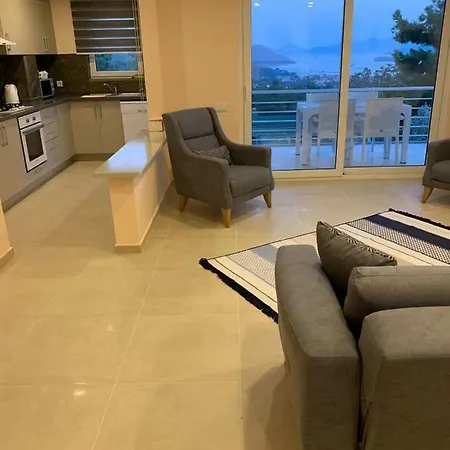 Premium & Brand New In Gocek C6 *