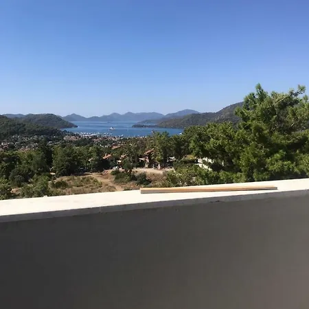 Premium & Brand New In Gocek C6 Case de vacanță